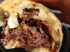 烧饼夹酱牛肉秘制-买又大餐厅(福林里店)