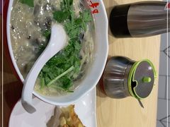 -肥叔锅贴(上沙路店)