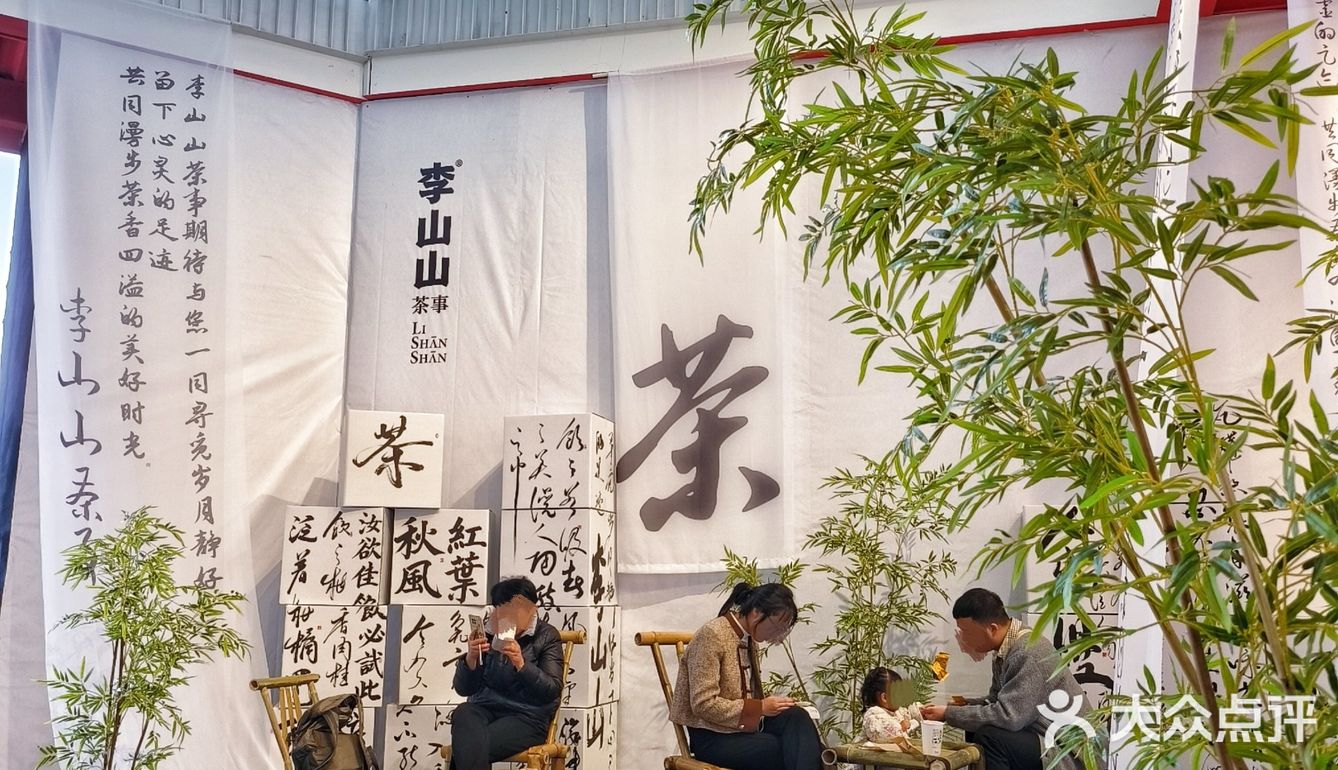 终于喝到了~火爆朋友圈的奶茶！有团购喔！
