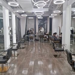 -ON STAR SALON