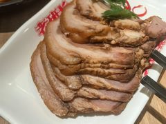 特色酱肘子-老班长手工灌汤包老店(东山店)