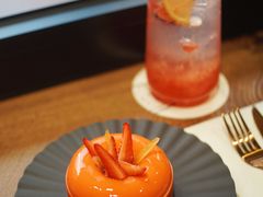 -潮一不贰·法式甜品·生日蛋糕·西式简餐(外滩店)