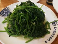 -篱笆院东北饺子王(欧阳路店)