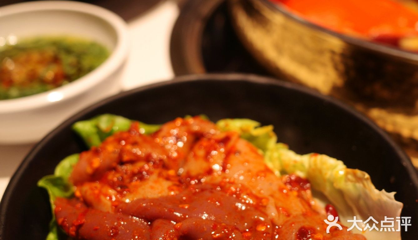 土豆姐姐探店/连续三年重庆黑珍珠指南-这家火锅太火爆了