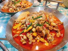 -昱龙大盆牛蛙馆(三兴街总店)
