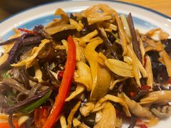 -小厨子私房菜·云南美食店