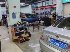 -壹伍陆连锁汽车维修美容(宝安中心区店)