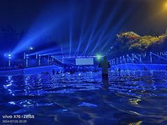 -欢乐水魔方水世界