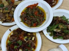 -李与白包子铺(桐梓林店)