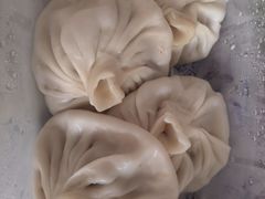 虾肉小笼-老西白点心店