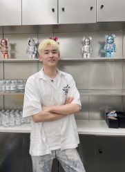 -AYO SALON