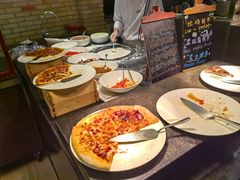 -圣丰索菲特·2 On 988 Café 自助餐厅