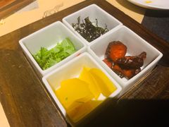 -穹六人间 people 6(岳阳路店)