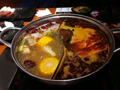 特制麻辣锅底-呷哺呷哺 黄金牧场 (欢乐谷店)