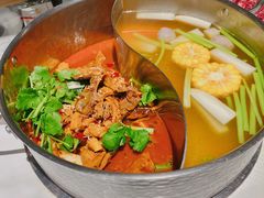 鲜牛杂鸳鸯锅-今日炊牛·潮汕牛肉火锅(华采天地店)