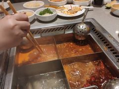 -海底捞火锅(凯德广场店)