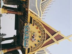 -七彩云南欢乐世界