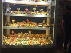 -Lia Cafe Bar Restaurant松山咖啡屋
