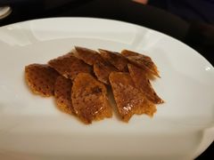 嘉府果木片皮鸭-上海苏宁宝丽嘉酒店·嘉府壹号中餐厅