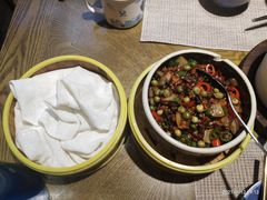 传统黑三剁配薄饼-雀舞·私食(凯德店)