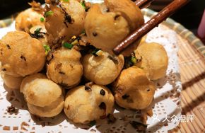 Sour Cabbage Dumplings