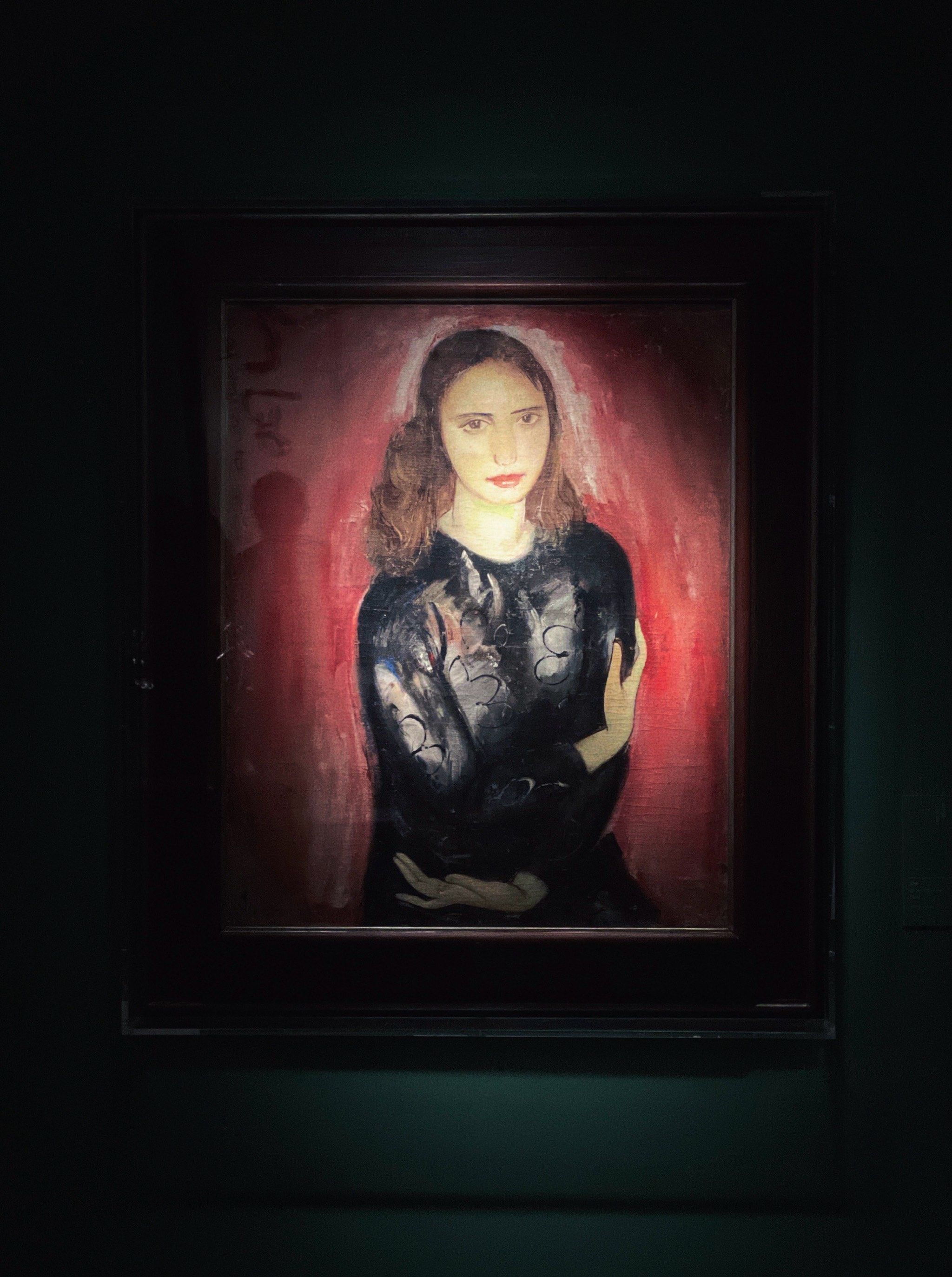 n
他的《黑衣少女》犹如从敦煌壁画中走出,温润,简括的几何形构成