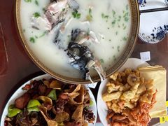 -美顺香食府鱼头老店(雪野湖店)