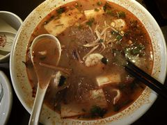 -大头虾越式风味餐厅(光明广场店)