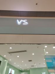 -VS假发