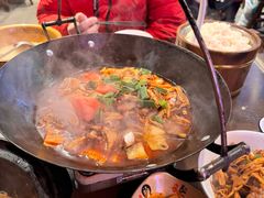 -富正毅三下锅·湘西韵味(天门山索道店)