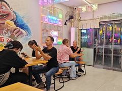 -哈灵现炒本帮面(宁波路店)