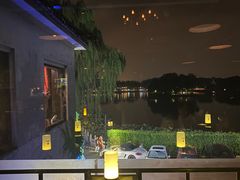 -东岸Cafe 爵士俱乐部