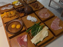 -花菇朵·云山雀 ll 野生菌锅·野果酸汤·精品滇菜(万柳店)