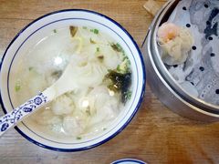 鲜肉小馄饨-景芳周大姐(国大城市广场店)