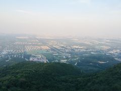 -鬼笑石后山停车场