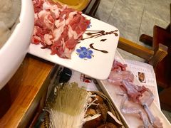 -沸炉重庆老火锅(军事博物馆店)