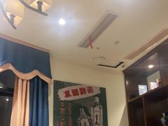 -老长沙湘菜馆(凤凰路店)