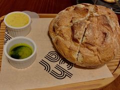 -恰餐厅及酒吧 CHAR Bar & Grill (北京丽都皇冠假日店)