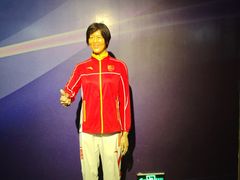 -金石蜡像馆