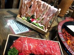 -老房老舍重庆火锅(假日城市店)