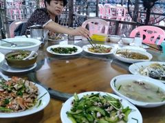 -海上驿站渔家菜馆