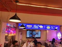 -海盗船. 龙虾烧烤. 酒馆