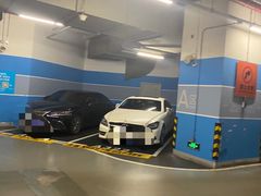 -Iapm环贸地下车库