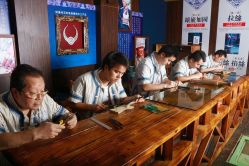 店内环境-凤凰县苗族银饰锻制技艺传习所