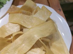 -城墙拐拐火锅(三峡广场黑金冠店)