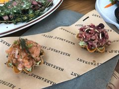 -Mark&Mars Restaurant