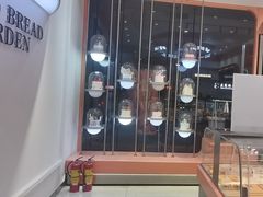 -顶东面包花园·生日蛋糕(香榭丽店)