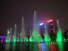 -两江幸福广场