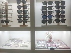 -广州宝岛眼镜武汉和光眼镜市场西区店