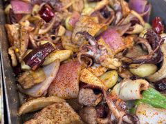 -老东镇啤酒屋海鲜加工·蒸汽海鲜·海鲜烧烤(台东店)